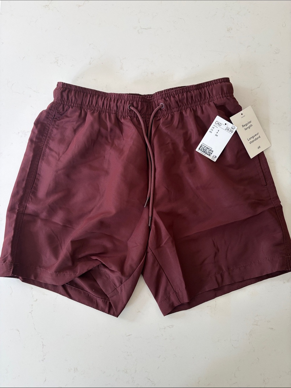 H&M Men's Swim Trunks in Burgundy